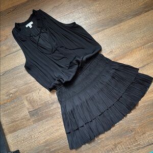 Elegant Black Pleated dress small